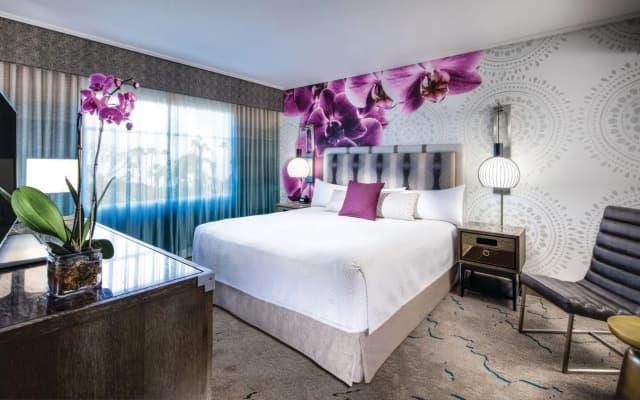 Loews Royal Pacific Resort at Universal Orlando - photo 1