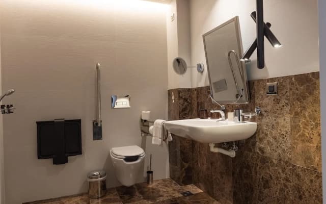 Adia Aluma Athens, Curio Collection By Hilton - photo 5