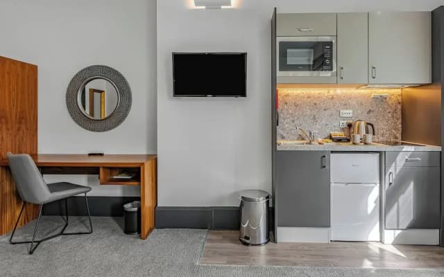 The Ainscow Hotel - photo 12