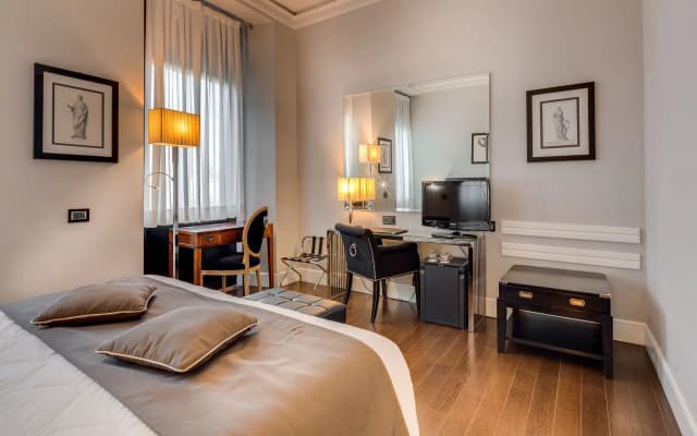Roma Hotel - photo 6