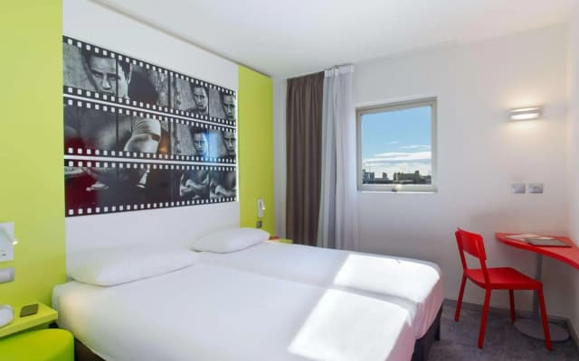 ibis Styles Cannes le Cannet - photo 2