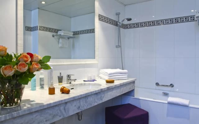 Hotel De La Jatte - photo 8