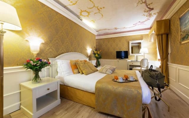 Duodo Palace Hotel - photo 4