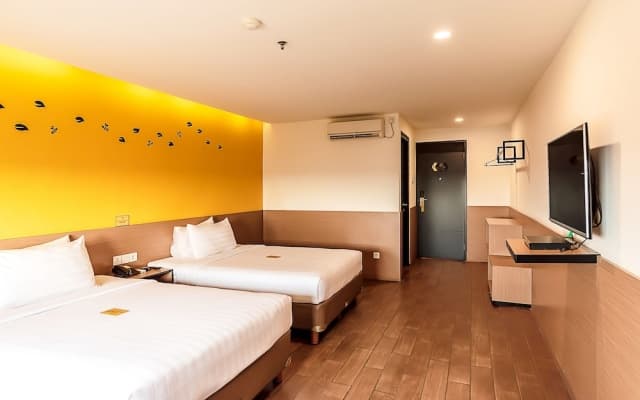 Yellow Bee Tangerang - photo 3