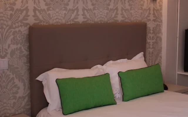 Hôtel le Dauphin - photo 12