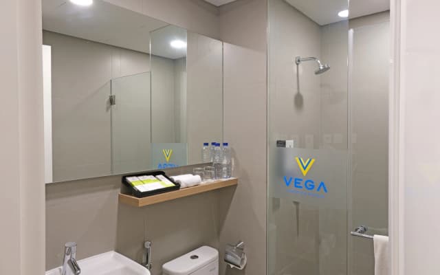 Vega Hotel Gading Serpong - photo 9