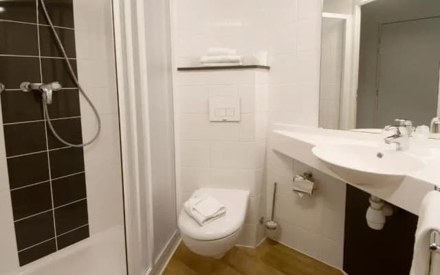Lodge In Paris 13 Hotel - photo 3