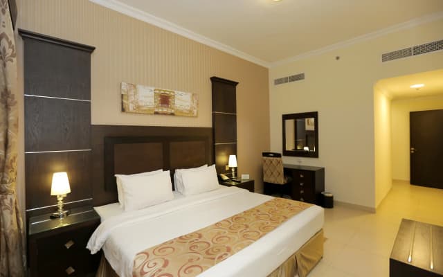 Ivory Grand Hotel Apartments - photo 6