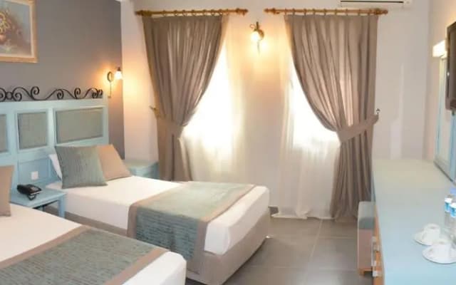 Otel Atrium - photo 13