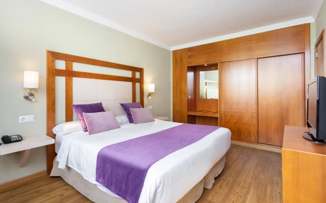 Hotel Colón Rambla - photo 5