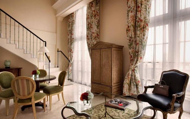 Hotel Gran Mahakam - photo 5