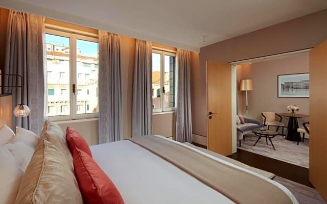 The St. Regis Venice Hotel - photo 2