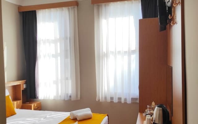 Lebon Hotel Old City - photo 6