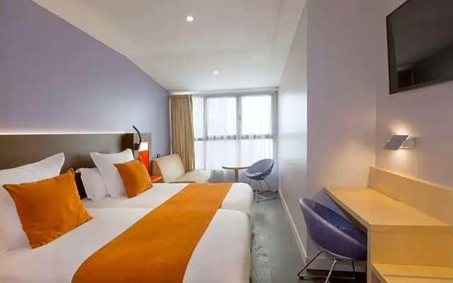 Best Western Seine West Hotel - photo 1