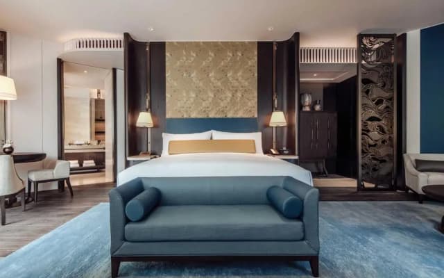 Waldorf Astoria Bangkok - photo 1
