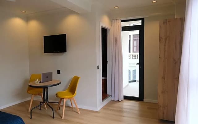 Hotel Adonis Capital - photo 18
