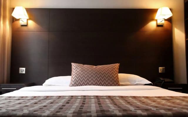 Hotel L'Interlude - photo 8