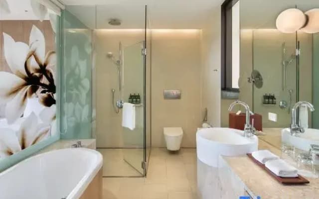 Crowne Plaza Changi Airport by IHG - photo 8