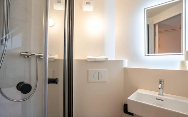 Kyriad ECO - Montreuil - photo 5
