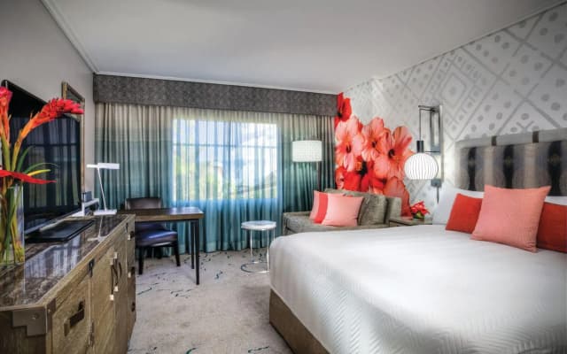 Loews Royal Pacific Resort at Universal Orlando - photo 1
