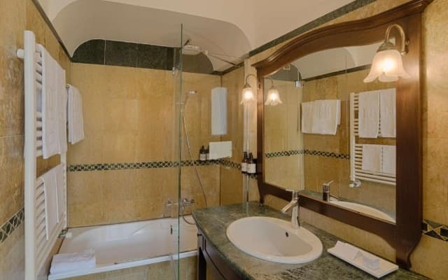 NH Venezia Santa Lucia Hotel - photo 3