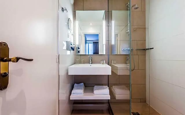Best Western Saint Louis - Grand Paris Vincennes - photo 1