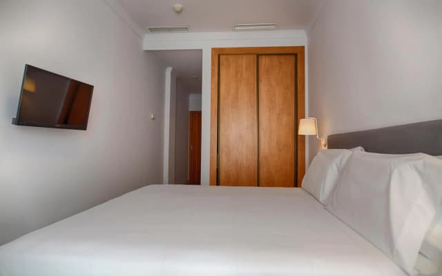 Sercotel Tribuna Malaga - photo 8