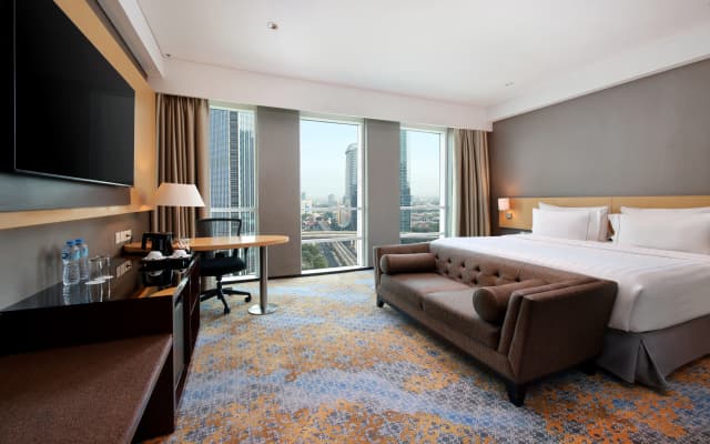 JS Luwansa Hotel and Convention Center - photo 3