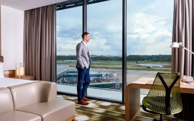 Crowne Plaza Changi Airport by IHG - photo 3