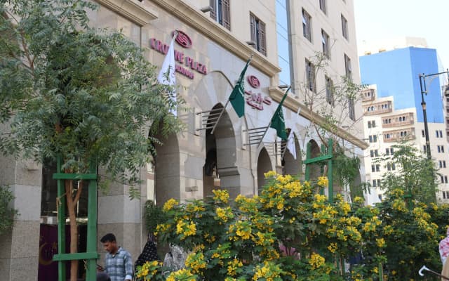 Crowne Plaza Madinah by IHG - photo 1
