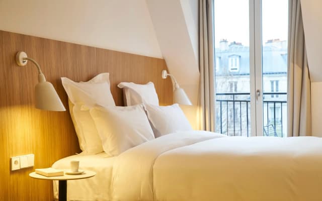 9Hotel Republique Hotel - photo 7