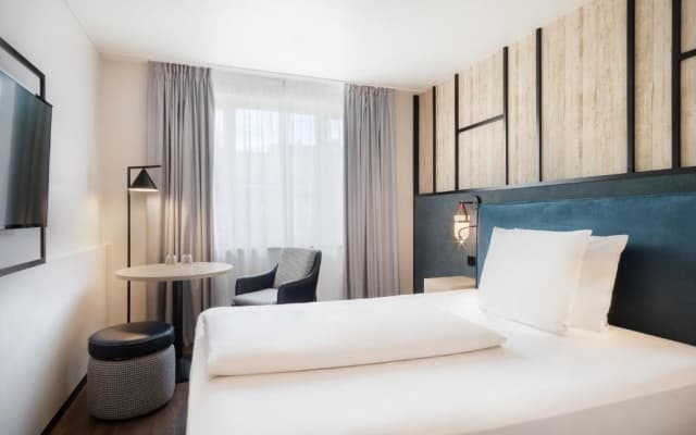 Hotel München City Center affiliated by Meliá - photo 1