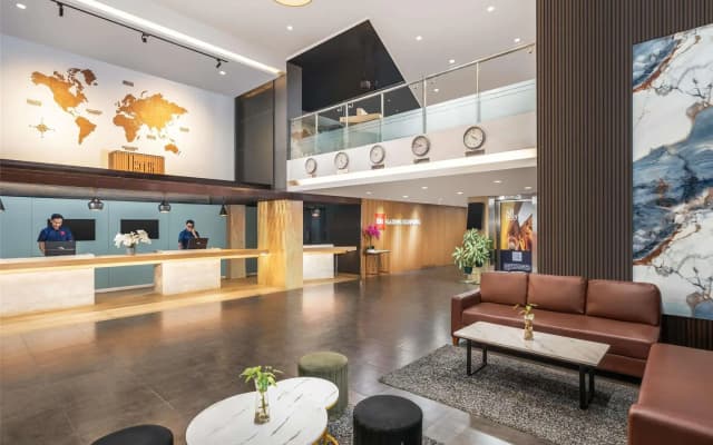 Ibis Gading Serpong - photo 1