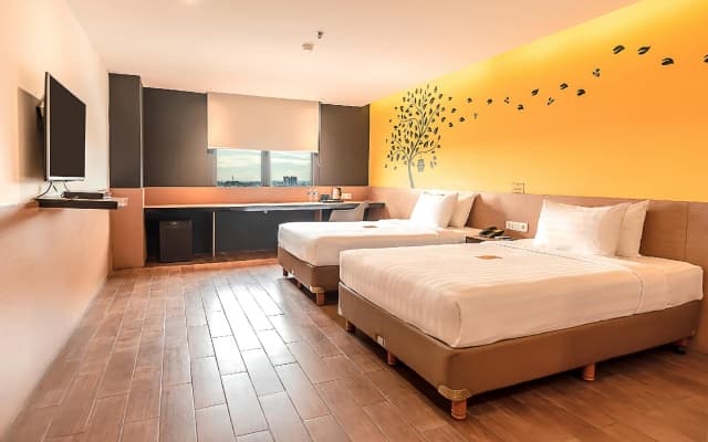 Yellow Bee Tangerang - photo 1