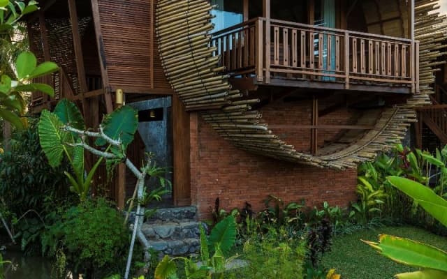 Beehouse Dijiwa Ubud - photo 2