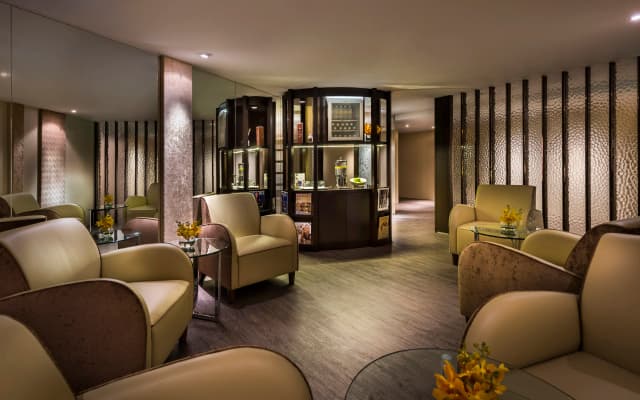 The Fullerton Hotel Singapore - photo 2