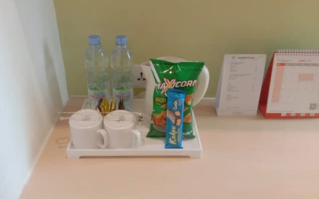 Zest Airport Jakarta by Swiss-Belhotel International - photo 4