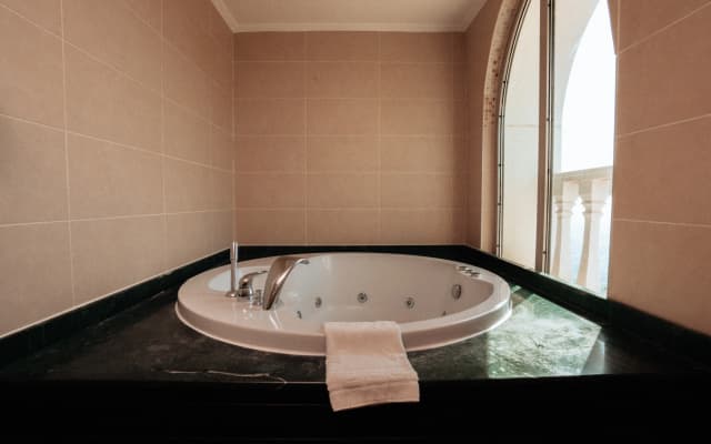 Crowne Plaza Hotel Antalya, an IHG Hotel - photo 1
