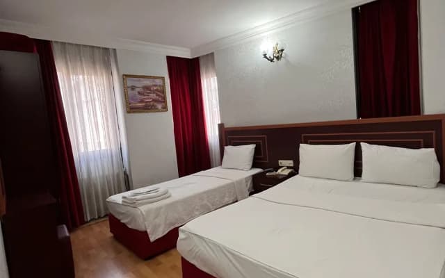 Red White Hotel - photo 1