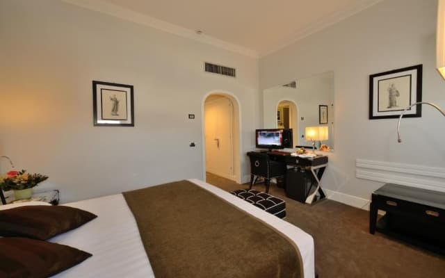 Roma Hotel - photo 15