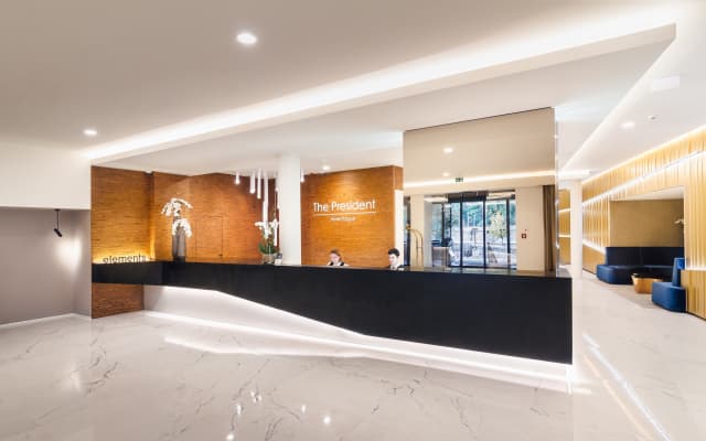 The President Hotel - photo 2