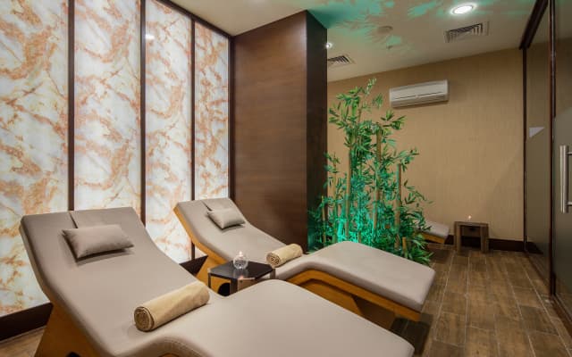 Holiday Inn Antalya Lara Hotel - photo 4