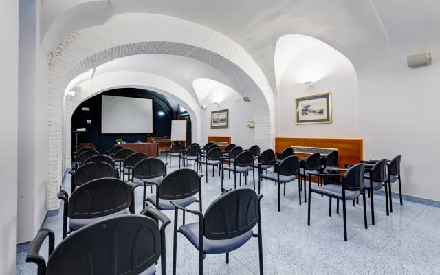 Best Western Plus Hotel Plaza Napoli - photo 4