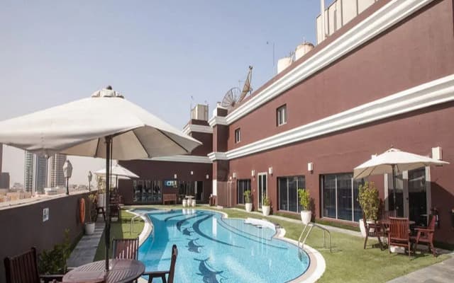 Ascot Hotel - photo 4