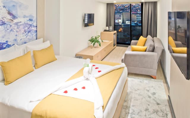 86 By Katipoğlu Hotel - photo 3