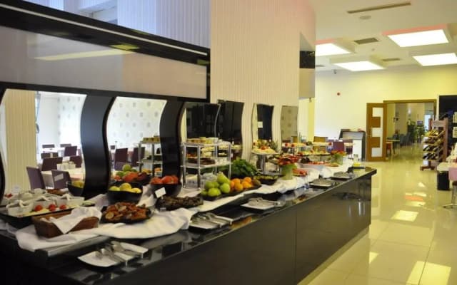 Orty Airport Hotel - photo 5