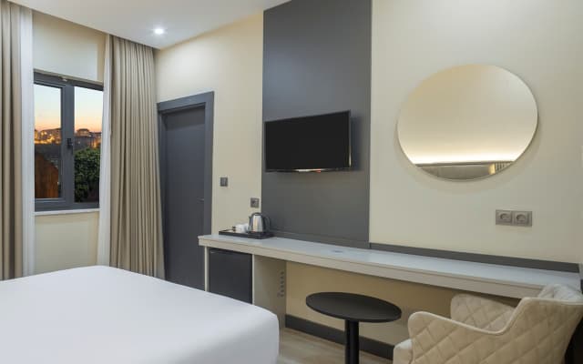 Garner Hotel Istanbul - Airport Arnavutkoy by IHG - photo 3