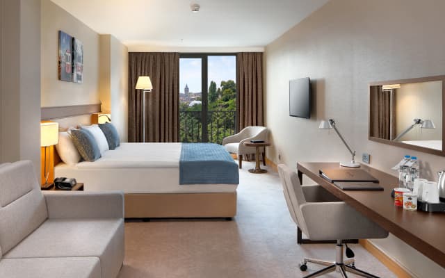 Port Bosphorus Hotel - photo 4