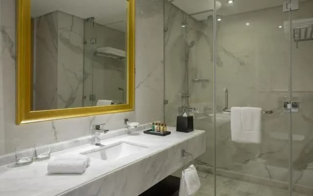 Sheraton Makkah Jabal Al Kaaba Hotel - photo 2
