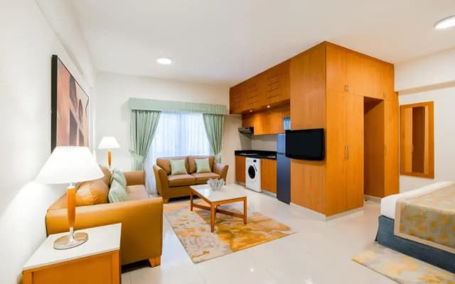 Golden Sands Hotel Apartments - photo 5